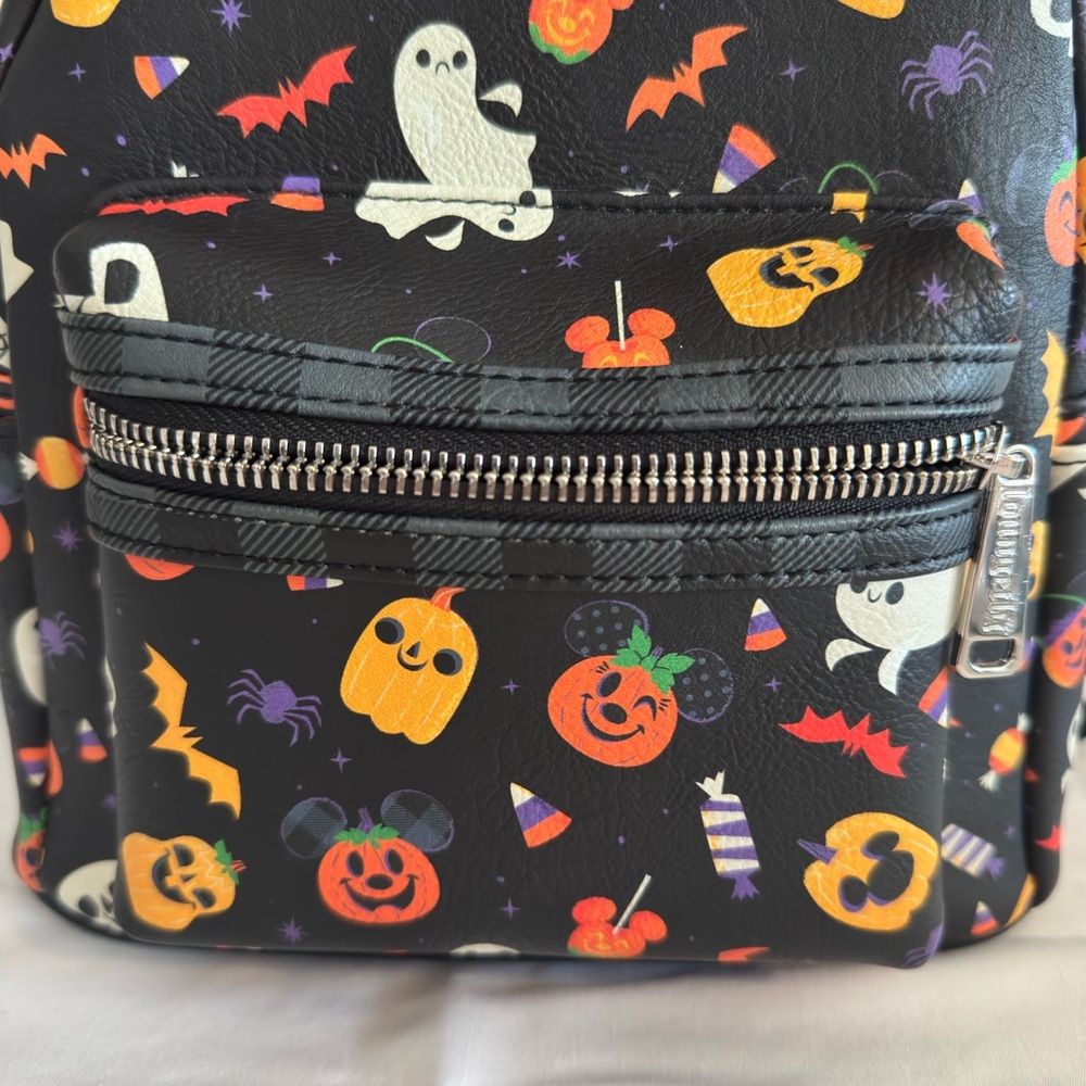 Loungefly Black and Orange Halloween Mini Bag - Picture 8 of 8